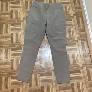 Fabletic high waisted hybrid cargo pant medium